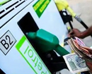 Petrol price hits new high; Rs 77.47/litre in New Delhi, Rs 85.29/litre in Mumbai
